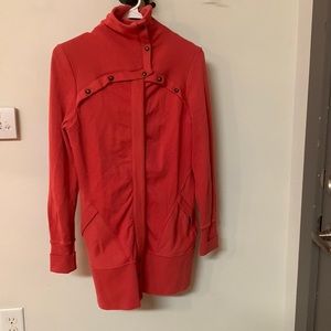 Stylish, comfortable 100 percent cotton casual jacket. Like new.